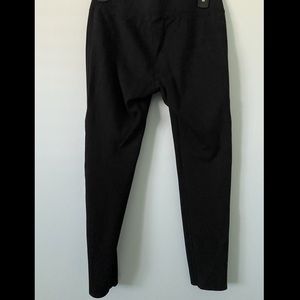 Black leggings